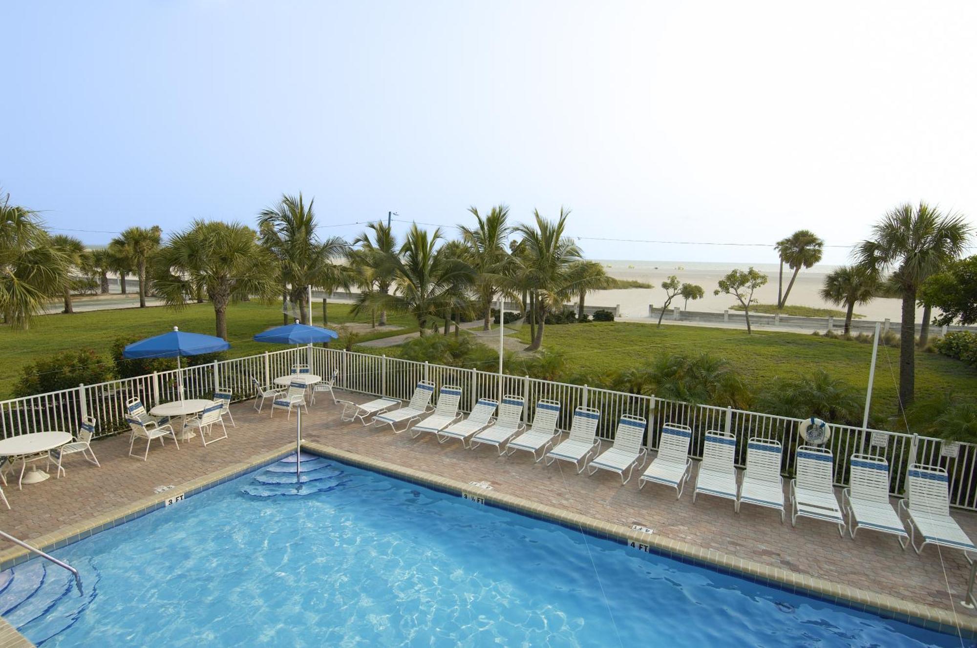 South Beach Oceanfront Resort Сант Пит Бич Экстерьер фото