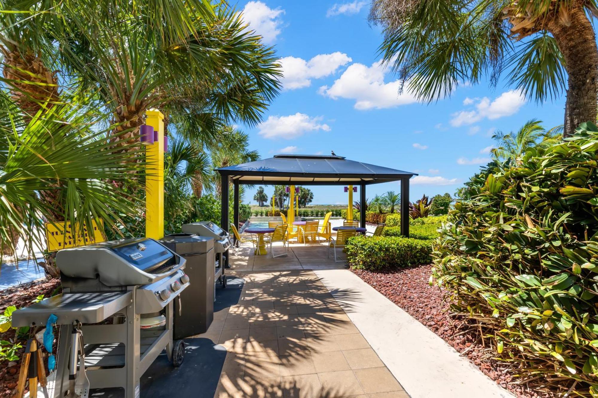 South Beach Oceanfront Resort Сант Пит Бич Номер фото